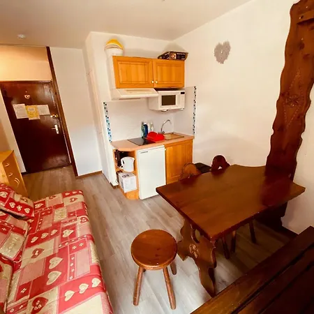 Petit A 250 M Des Pistes Avec Balcon Au Centre De - Fr-1-459-233 Lejlighed *